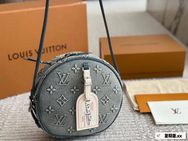 Сумка Louis Vuitton