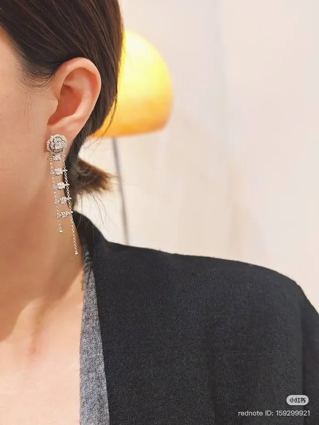Серьги Chanel