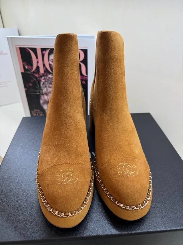 Ботинки Chanel