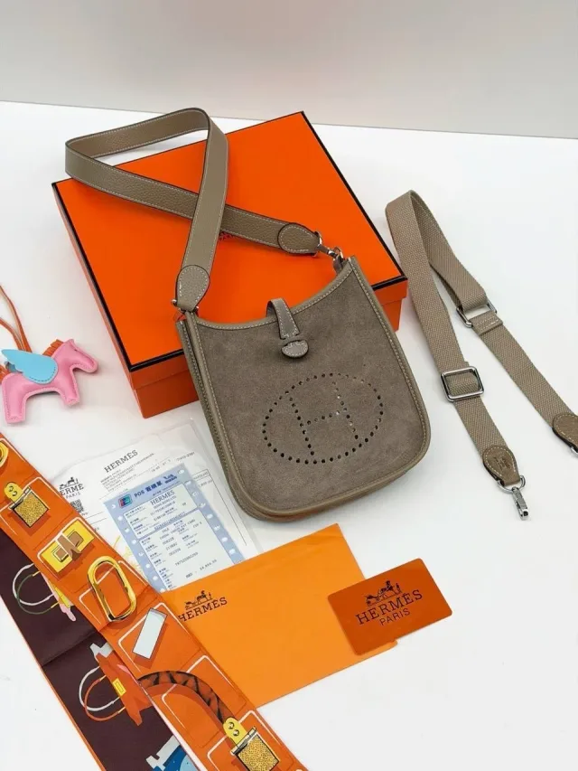 Сумка Hermes 18 см