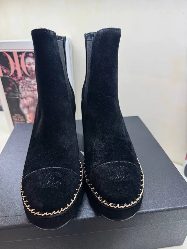 Ботинки Chanel