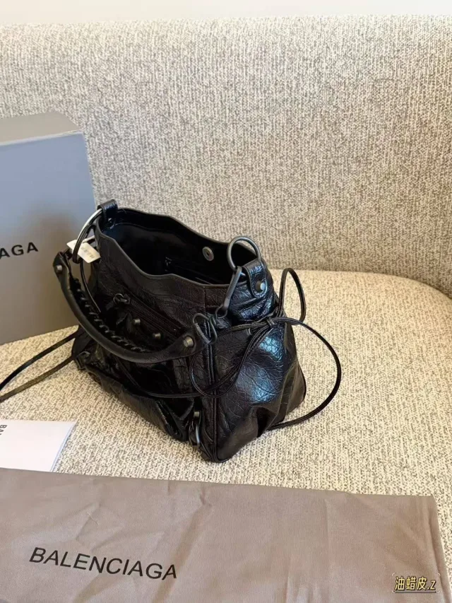 Сумка Balenciaga