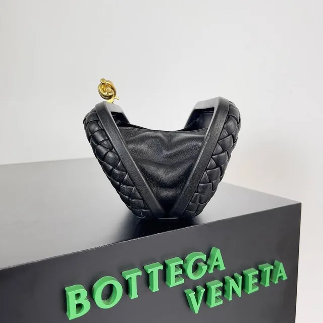Сумка Клатч Bottega Veneta Knot