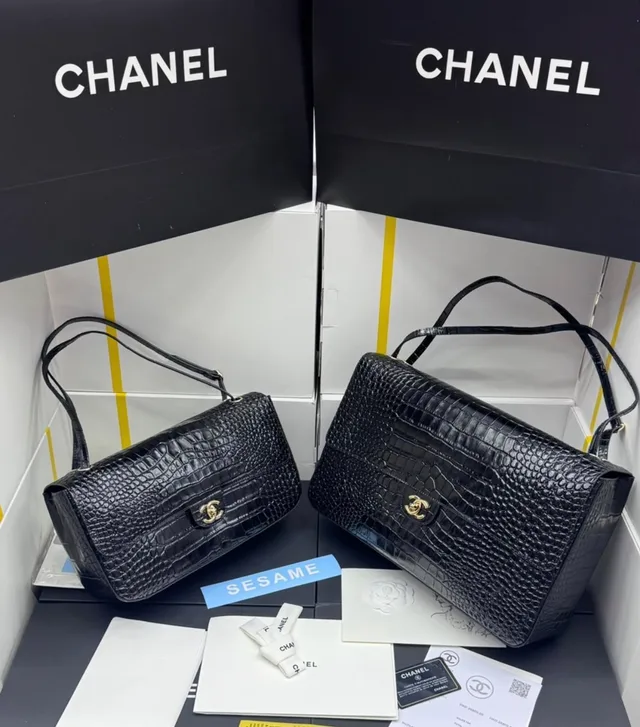 Сумка mini Chanel из крокодиловый кожи