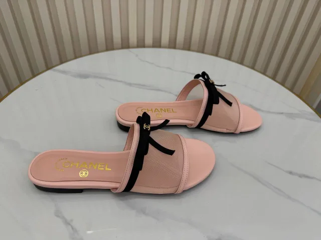 Шлепки Chanel