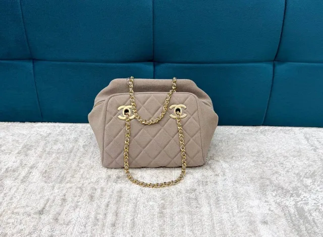 Сумка Chanel Bowling mini