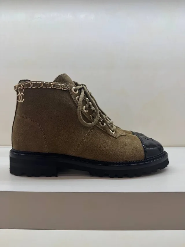 Ботинки Chanel