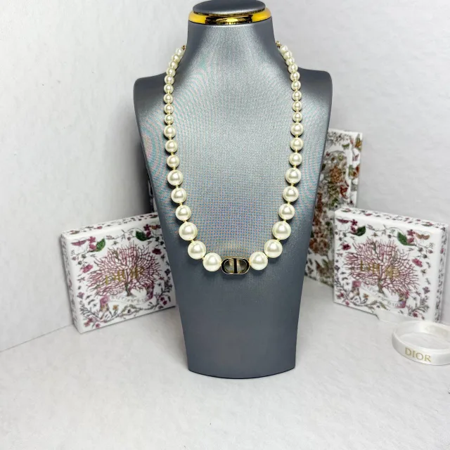 Подвеска Christian Dior