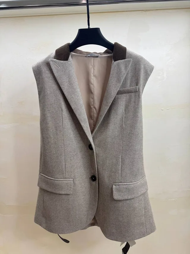 Жилет Brunello Cucinelli