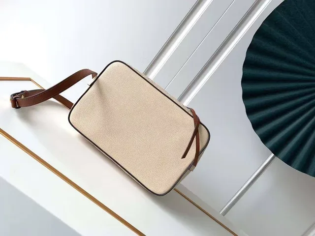 Сумка Louis Vuitton