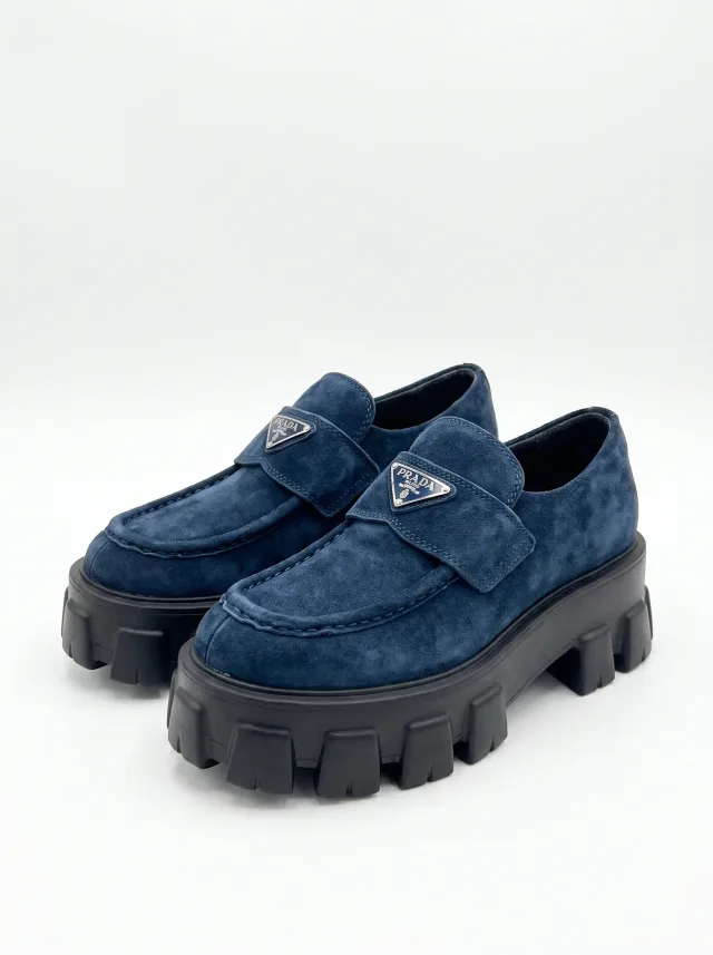 Лоферы Prada