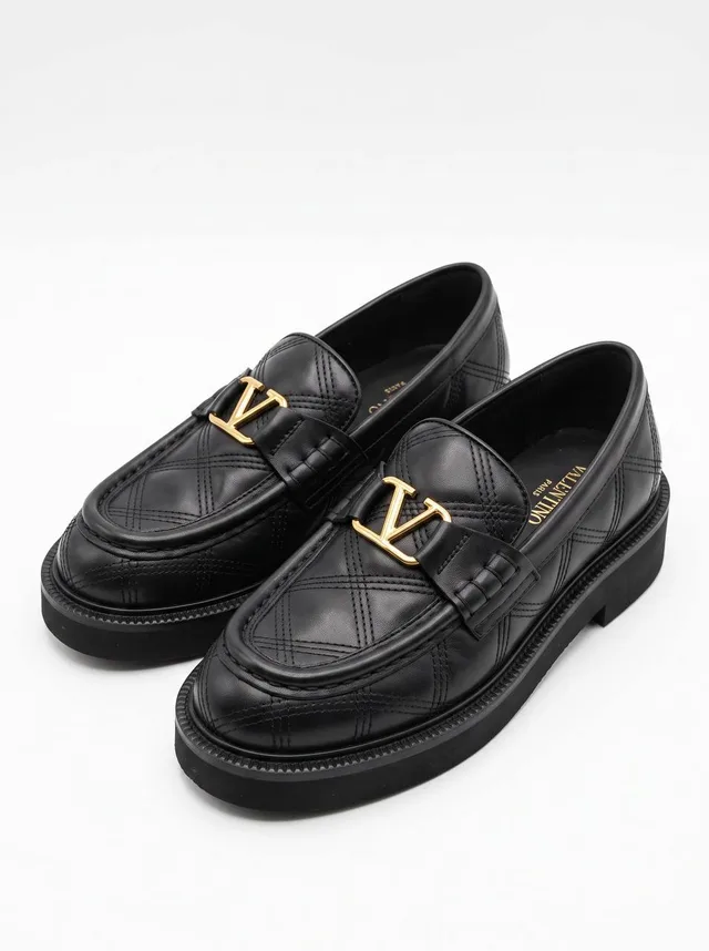 Лоферы Valentino