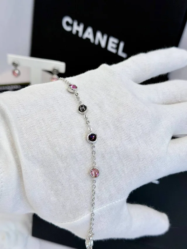 Колье Chanel