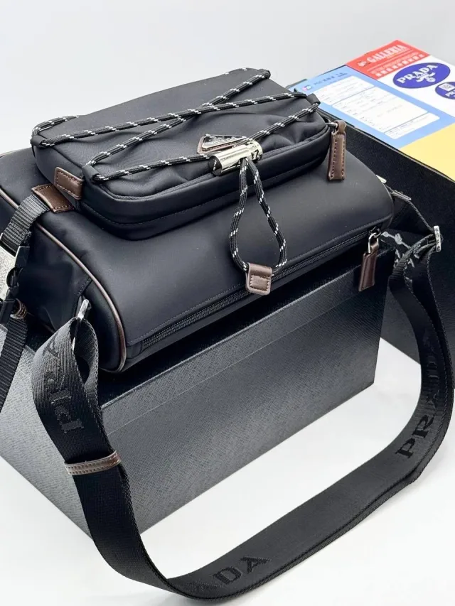 Сумка Prada