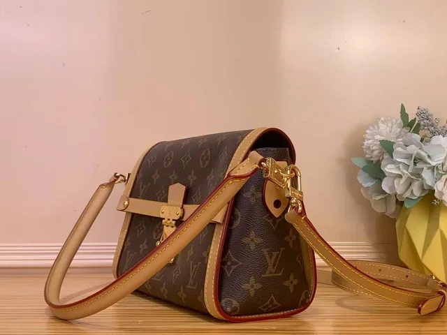 Сумка Louis Vuitton