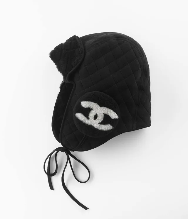 Зимняя шапка-ушанка Chanel