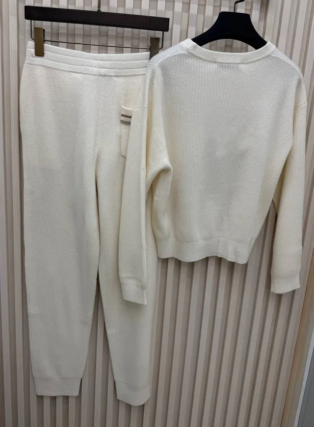 Костюм Brunello Cucinelli