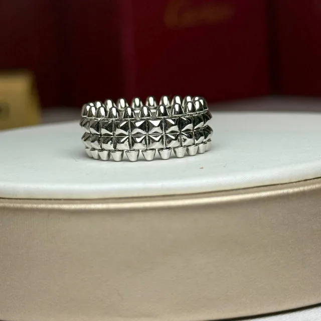Серёжки Cartier