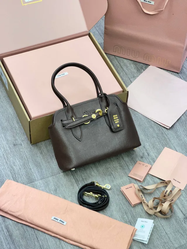 MiU MiU