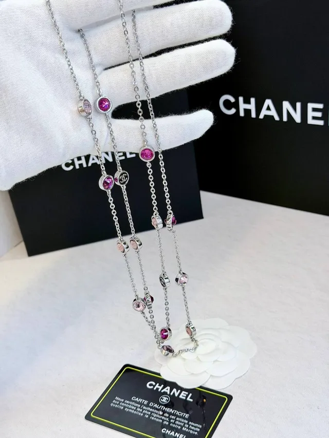 Ожерелье Chanel