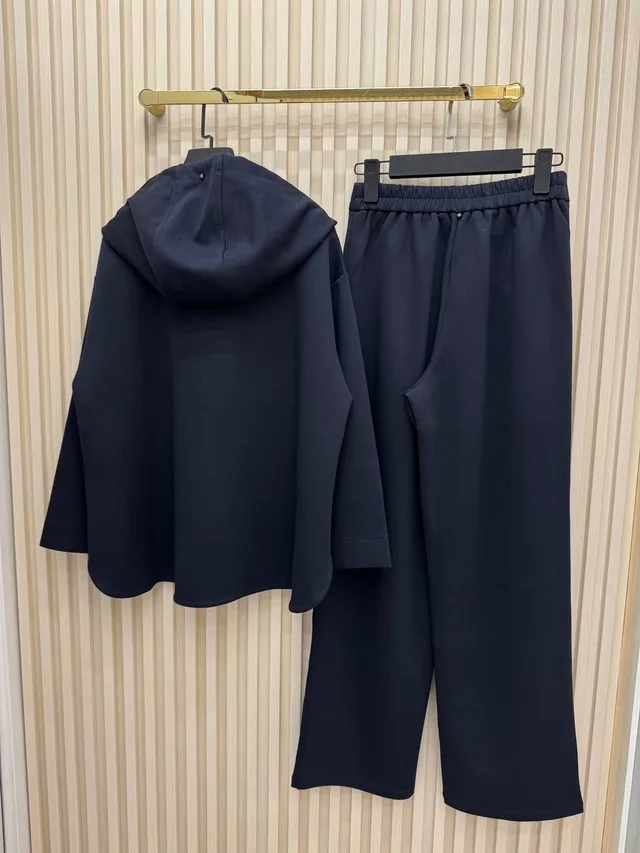Костюм MaxMara