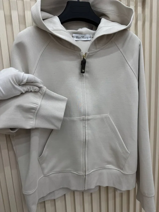 Костюм MaxMara