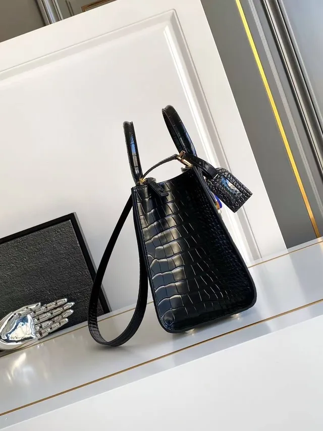 Сумка Louis Vuitton