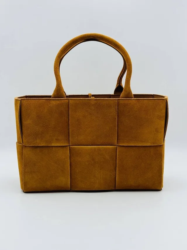 Сумки Bottega Veneta