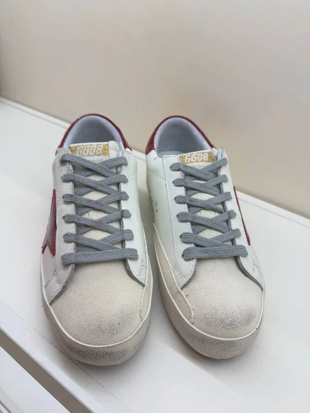 Кроссовки Golden Goose
