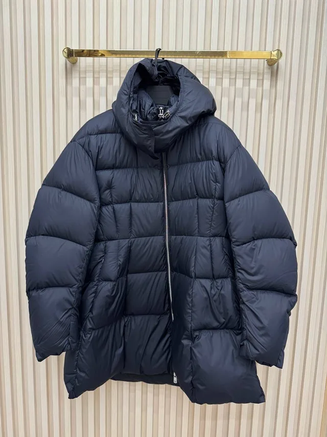 Пуховик Bottega Veneta