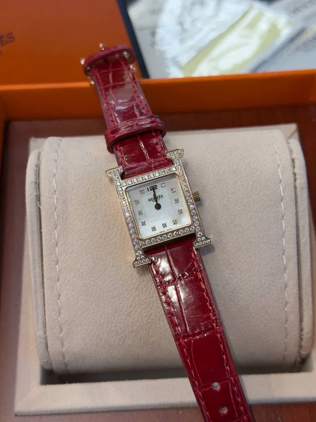 Часы HERMES
