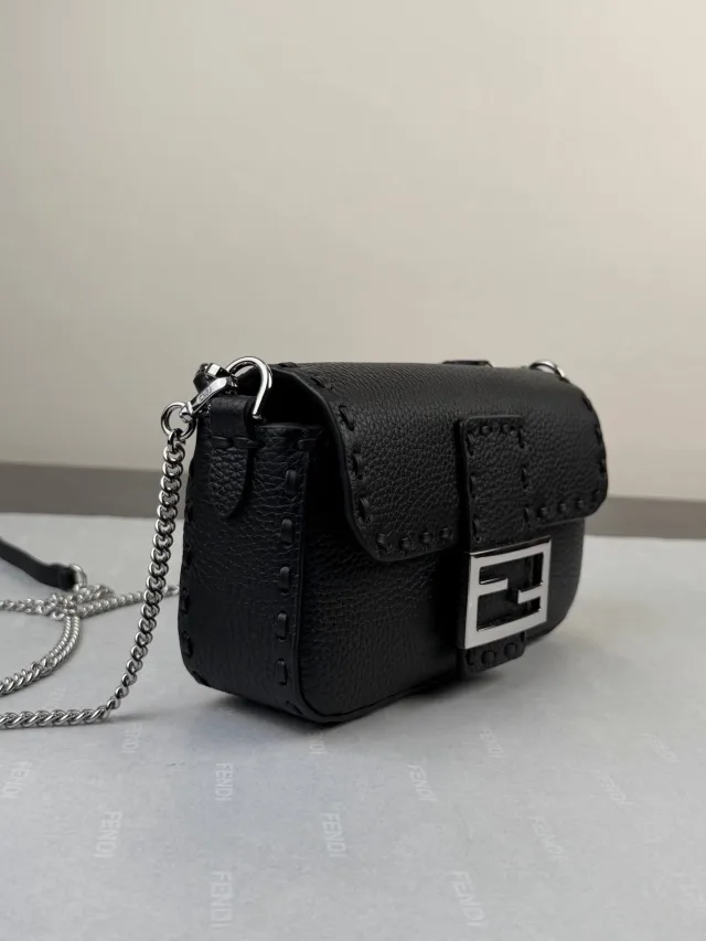 Сумка Fendi Baguette