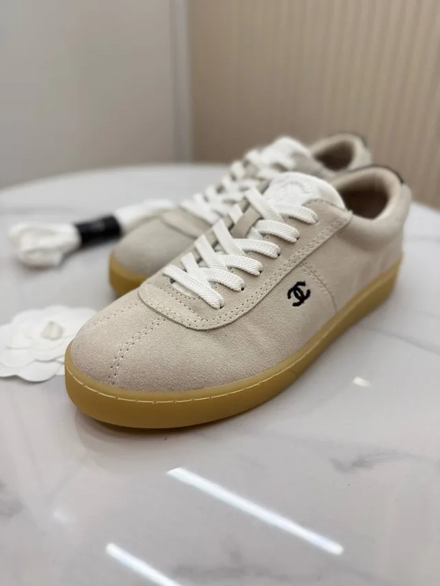 Кроссовки Chanel