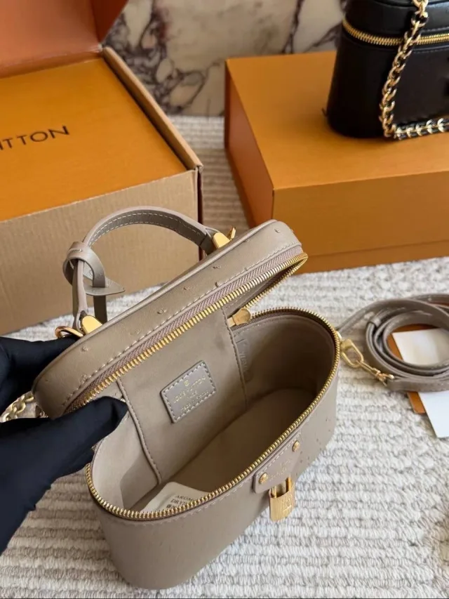 Сумка Косметичка Louis Vuitton