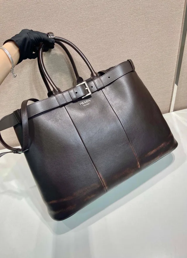 Сумка Prada