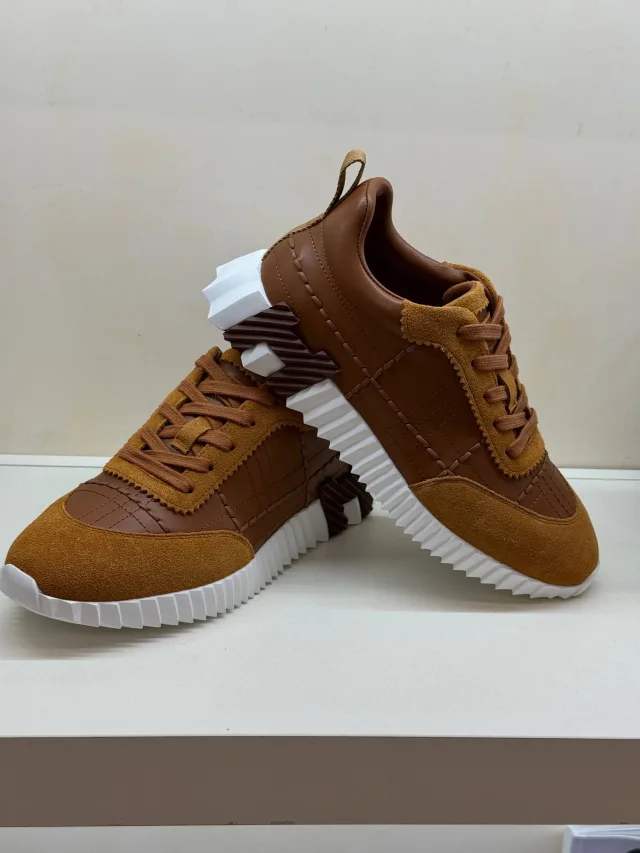 Кроссовки Hermes
