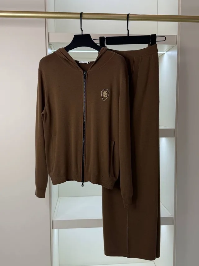 Костюм Brunello Cucinelli