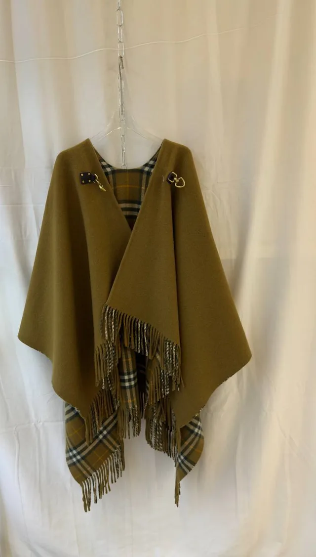 Пончо от BURBERRY