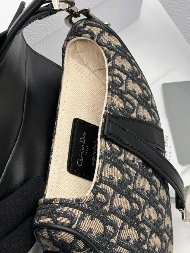 Сумка Christian Dior Saddle