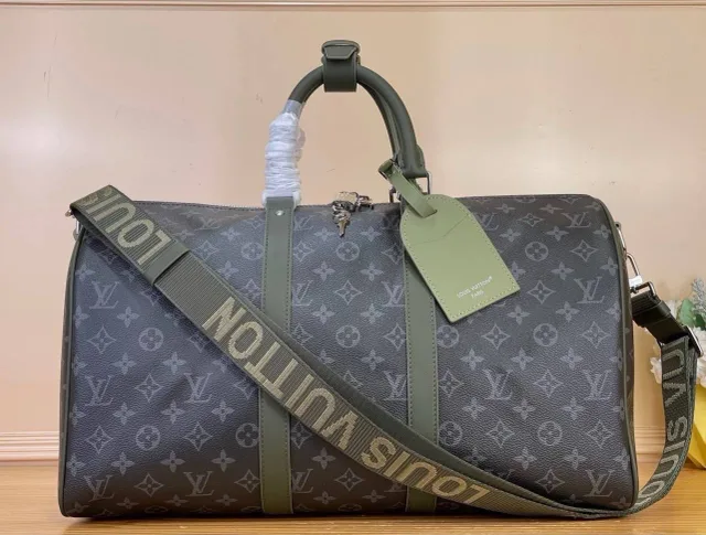 Дорожная Louis Vuitton