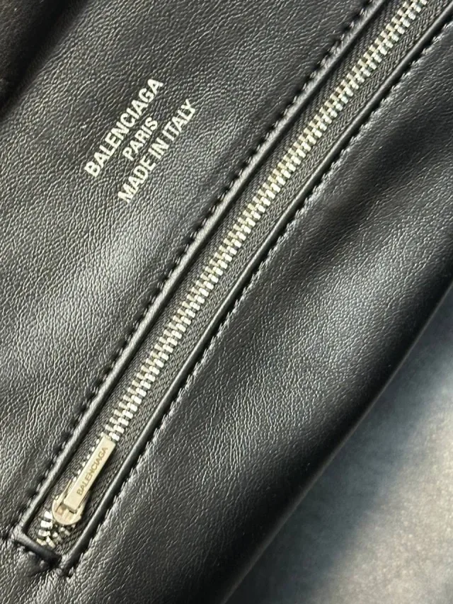 Сумка Balenciaga