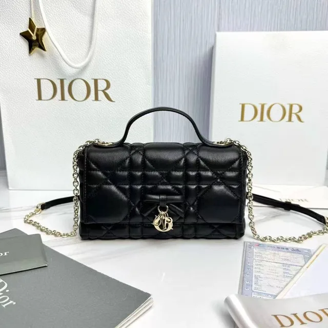 Сумка Christian Dior