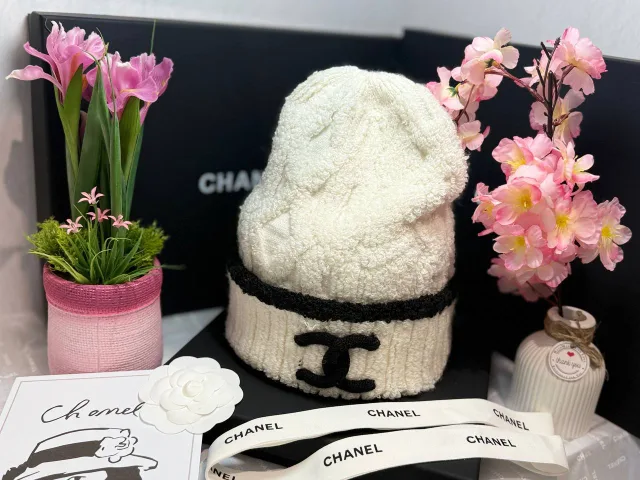 Зимняя Шапка Chanel