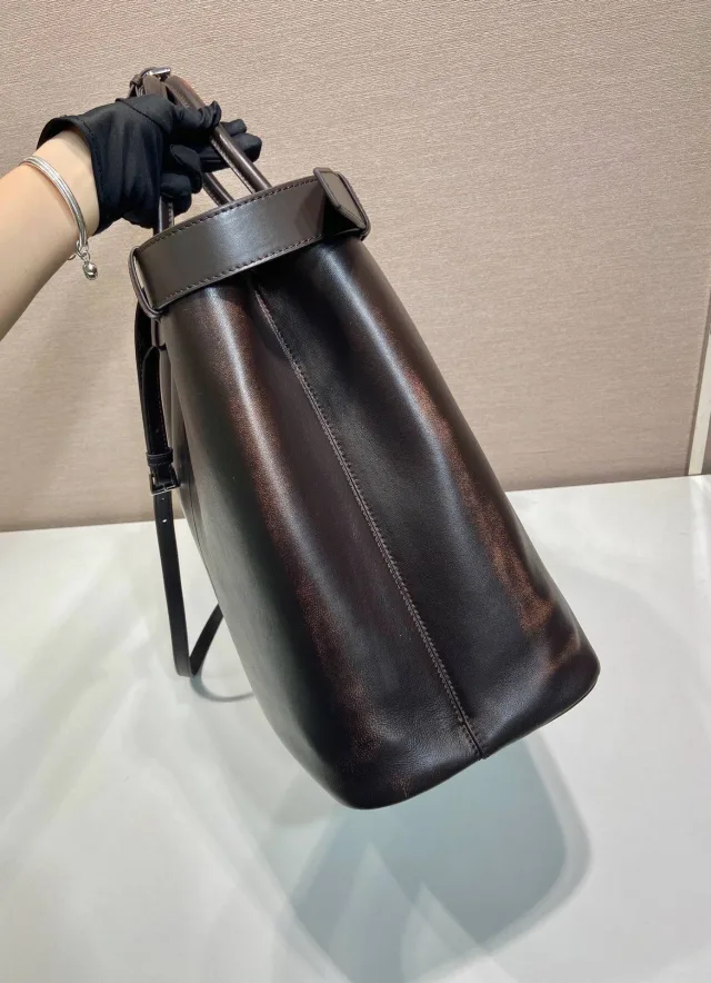 Сумка Prada