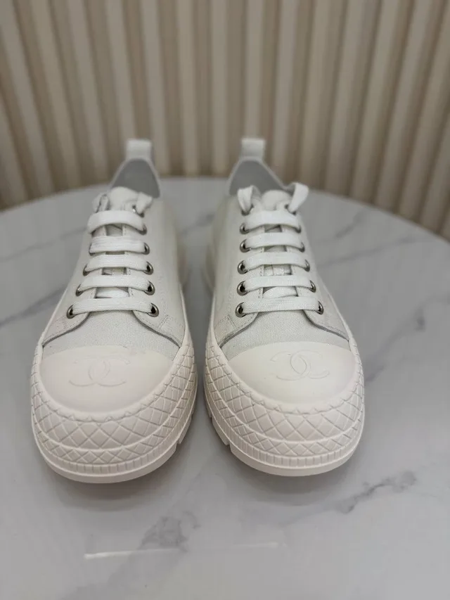 Кроссовки Chanel