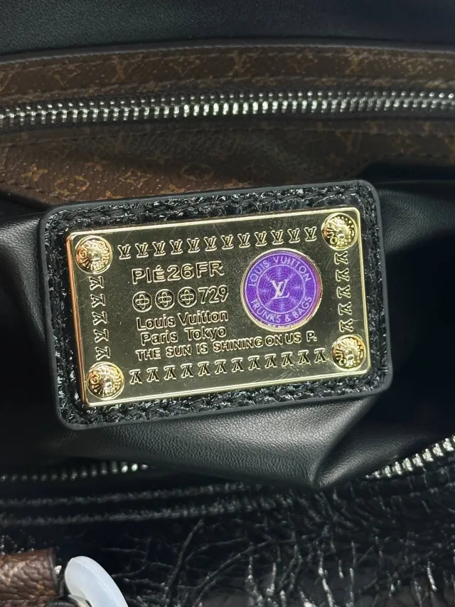 Сумка Louis Vuitton