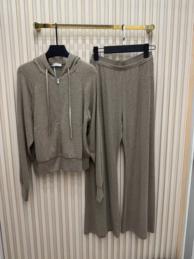Костюм Brunello Cucinelli