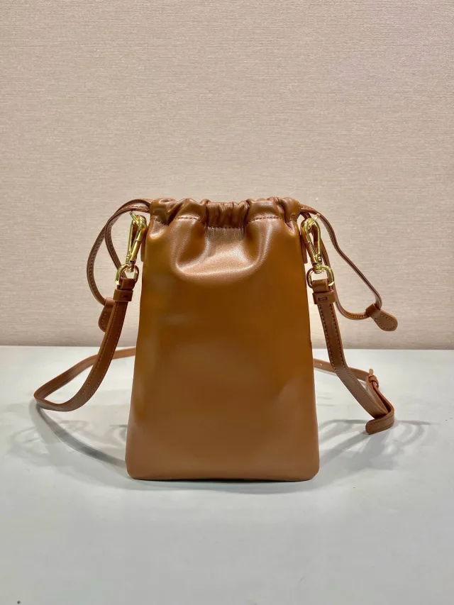 Сумка Prada