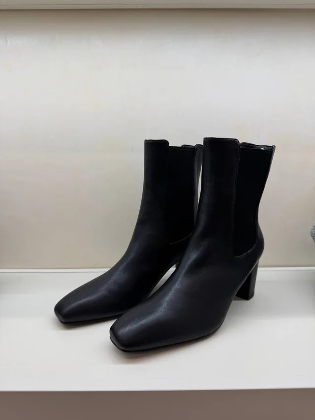 Ботильоны Saint Laurent