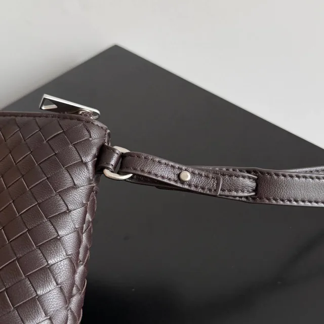 Сумка Bottega Veneta Loop